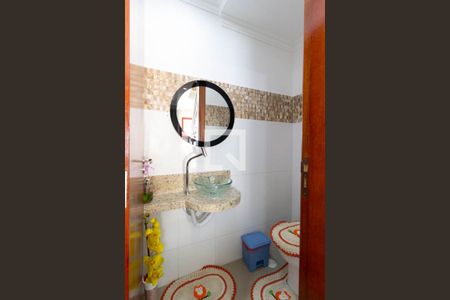 Lavabo de casa para alugar com 3 quartos, 150m² em Horto Florestal, São Paulo