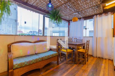 Apartamento à venda com 138m², 3 quartos e 2 vagasSala 2