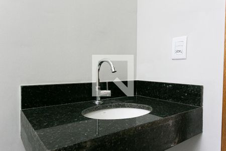 Apartamento à venda com 47m², 2 quartos e sem vaga Apartamento à venda com 47m², 2 quartos e sem vagaBanheiro