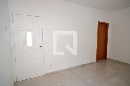 Sala de casa para alugar com 1 quarto, 70m² em Fundação, São Caetano do Sul