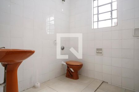 Casa para alugar com 70m², 1 quarto e sem vaga Casa para alugar com 70m², 1 quarto e sem vagaBanheiro