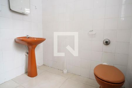 Casa para alugar com 70m², 1 quarto e sem vaga Casa para alugar com 70m², 1 quarto e sem vagaBanheiro