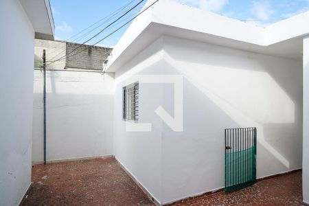Casa para alugar com 70m², 1 quarto e sem vaga Casa para alugar com 70m², 1 quarto e sem vagaFachada