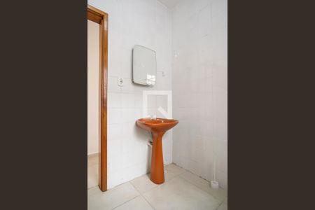 Casa para alugar com 70m², 1 quarto e sem vaga Casa para alugar com 70m², 1 quarto e sem vagaBanheiro