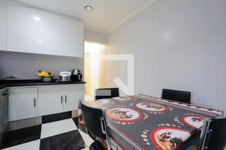 Casa à venda com 190m², 3 quartos e 2 vagasCozinha