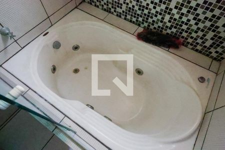 Casa à venda com 190m², 3 quartos e 2 vagasBanheiro da Su[te 1