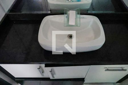 Casa à venda com 190m², 3 quartos e 2 vagasBanheiro da Su[te 1