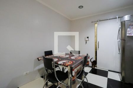 Casa à venda com 190m², 3 quartos e 2 vagasCozinha