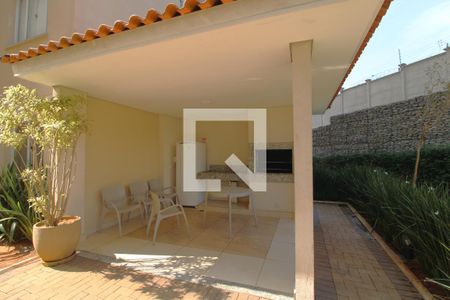 Apartamento para alugar com 42m², 2 quartos e sem vagaÁrea comum - Churrasqueira