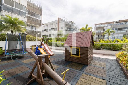Apartamento à venda com 91m², 3 quartos e 2 vagasÁrea comum - Playground