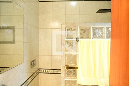 Casa para alugar com 347m², 3 quartos e 6 vagasBanheiro