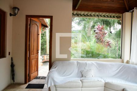 Casa para alugar com 347m², 3 quartos e 6 vagasSala