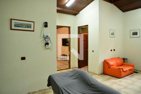 Sala de casa para alugar com 3 quartos, 347m² em Jardim Santa Paula, Cotia