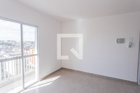 Sala, cozinha e área de serviço de apartamento para alugar com 1 quarto, 30m² em Jardim do Tiro, São Paulo