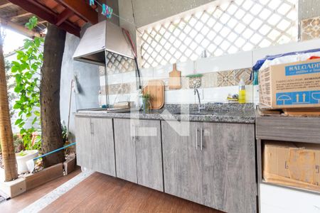 Casa à venda com 165m², 4 quartos e 4 vagasChurrasqueira