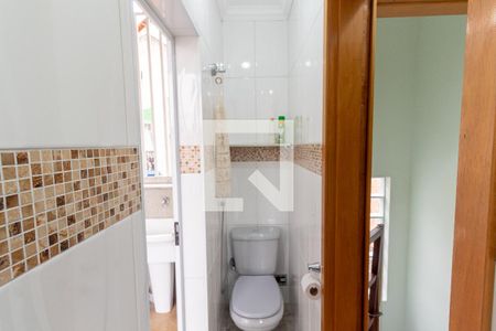 Casa à venda com 165m², 4 quartos e 4 vagasBanheiro da Suíte 2