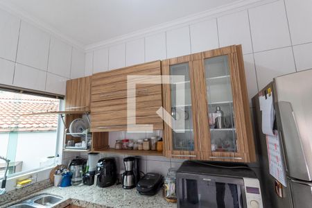 Casa à venda com 165m², 4 quartos e 4 vagasCozinha - Armários