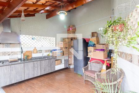 Casa à venda com 165m², 4 quartos e 4 vagasChurrasqueira