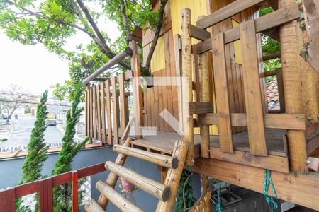 Casa à venda com 165m², 4 quartos e 4 vagasQuintal