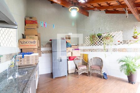 Casa à venda com 165m², 4 quartos e 4 vagasChurrasqueira