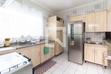 Casa à venda com 152m², 4 quartos e 4 vagasCozinha