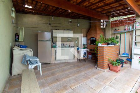 Casa à venda com 152m², 4 quartos e 4 vagasQuintal