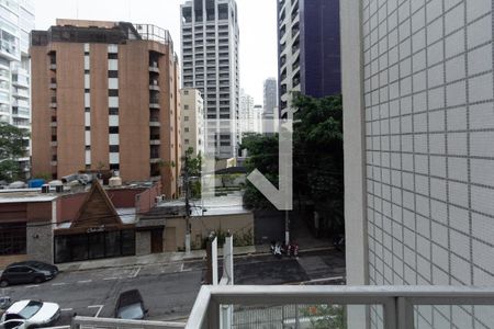 Apartamento à venda com 120m², 3 quartos e 2 vagasQuarto 1 varanda 