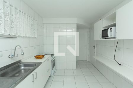 Apartamento à venda com 120m², 3 quartos e 2 vagasCozinha