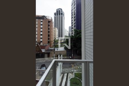 Apartamento à venda com 120m², 3 quartos e 2 vagasQuarto 1 varanda 
