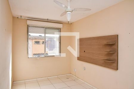 Sala de apartamento para alugar com 1 quarto, 43m² em Rubem Berta, Porto Alegre