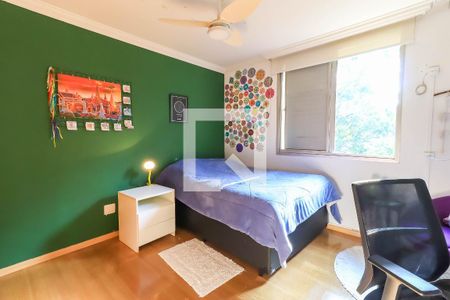 Apartamento à venda com 160m², 3 quartos e 3 vagasSuíte 2