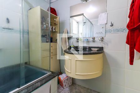 Apartamento à venda com 160m², 3 quartos e 3 vagasBanheiro da Suíte 1