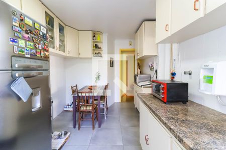 Apartamento à venda com 160m², 3 quartos e 3 vagasCozinha