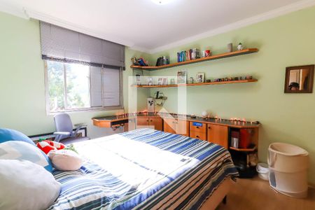 Apartamento à venda com 160m², 3 quartos e 3 vagasQuarto