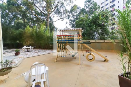 Apartamento à venda com 160m², 3 quartos e 3 vagasÁrea comum - Playground