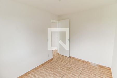 Quarto 1 de apartamento para alugar com 2 quartos, 40m² em Jardim Mirna, Taboão da Serra