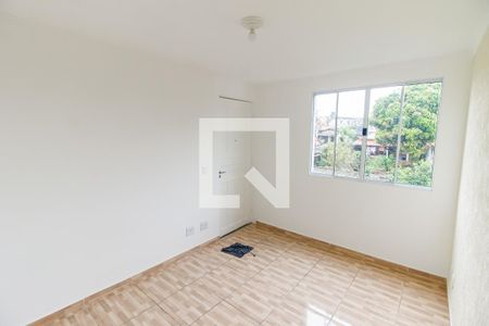 Sala de apartamento para alugar com 2 quartos, 40m² em Jardim Mirna, Taboão da Serra