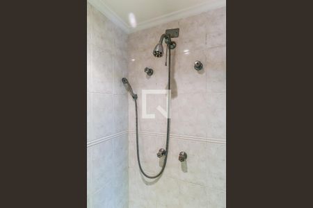 Apartamento à venda com 184m², 4 quartos e 3 vagasBanheiro Suíte 2