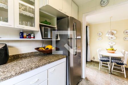 Apartamento à venda com 184m², 4 quartos e 3 vagasCozinha