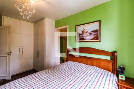 Apartamento à venda com 184m², 4 quartos e 3 vagasSuíte 2