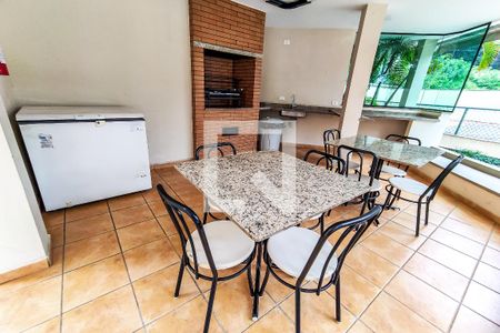 Apartamento à venda com 184m², 4 quartos e 3 vagasÁrea Comum - Churrasqueira