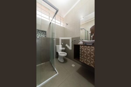 Casa para alugar com 250m², 2 quartos e 1 vaga Casa para alugar com 250m², 2 quartos e 1 vagaBanheiro