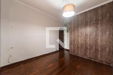 Casa para alugar com 250m², 2 quartos e 1 vaga Casa para alugar com 250m², 2 quartos e 1 vagaQuarto 1