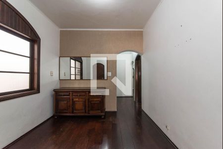 Hall Dormitórios de casa para alugar com 2 quartos, 250m² em Cursino, São Paulo