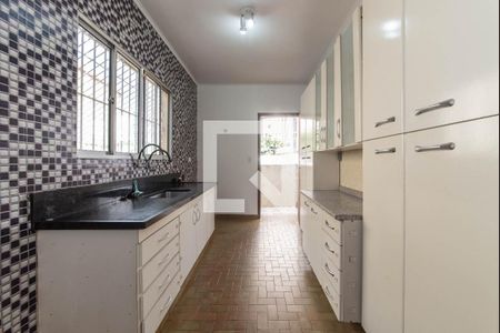 Casa para alugar com 250m², 2 quartos e 1 vaga Casa para alugar com 250m², 2 quartos e 1 vagaCozinha