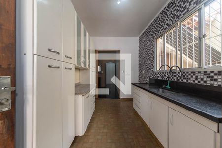 Casa para alugar com 250m², 2 quartos e 1 vaga Casa para alugar com 250m², 2 quartos e 1 vagaCozinha