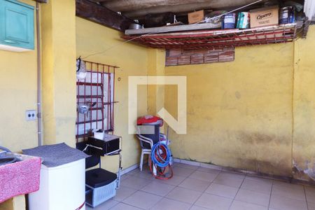 Casa para alugar com 130m², 2 quartos e 2 vagasGaragem/Fundos