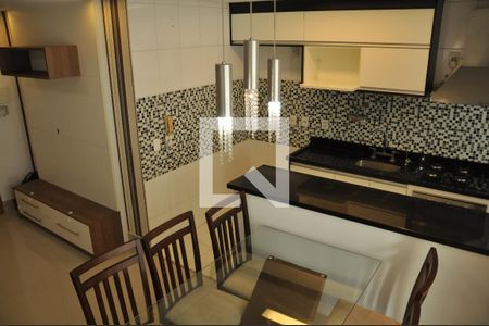 Sala de apartamento à venda com 2 quartos, 57m² em Vila Dom Pedro I, São Paulo