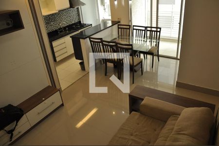 Sala de apartamento à venda com 2 quartos, 57m² em Vila Dom Pedro I, São Paulo