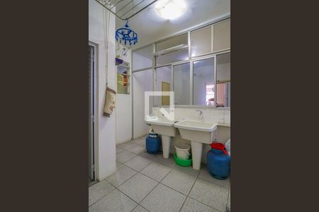 Apartamento à venda com 166m², 3 quartos e sem vagaCozinha e Área de Serviço